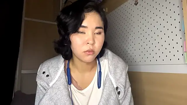 Snapshot of JennyCarpenter chatting on 03-08-26, 02:04 JennyCarpenter online show from 03-08-26, 02:04