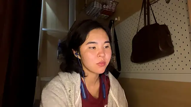 Snapshot of JennyCarpenter chatting on 04-30-26, 04:52 JennyCarpenter online show from 04-30-26, 04:52