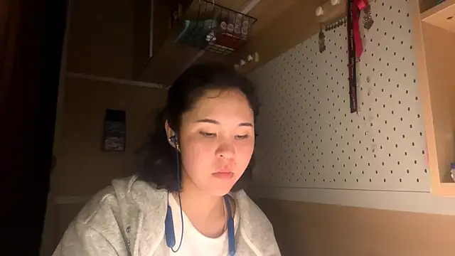 Snapshot of JennyCarpenter chatting on 05-04-26, 10:17 JennyCarpenter online show from 05-04-26, 10:17