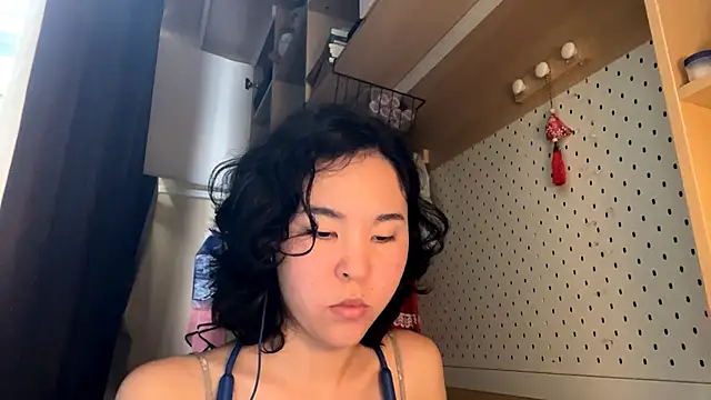 Snapshot of JennyCarpenter chatting on 06-11-26, 02:53 JennyCarpenter online show from 06-11-26, 02:53