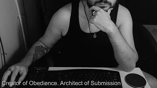 Snapshot of Lord_MasterX chatting on 09-19-25, 10:21 Lord MasterX online show from 09-19-25, 10:21