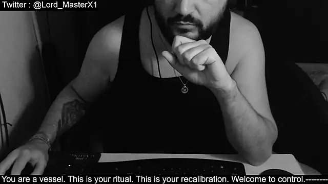 Snapshot of Lord_MasterX chatting on 10-04-25, 02:09 Lord MasterX online show from 10-04-25, 02:09