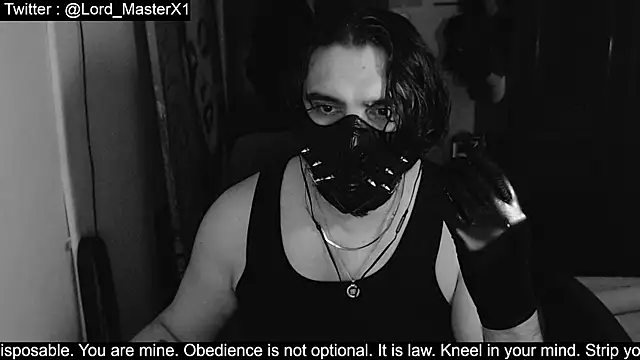 Snapshot of Lord_MasterX chatting on 10-23-25, 03:39 Lord MasterX online show from 10-23-25, 03:39