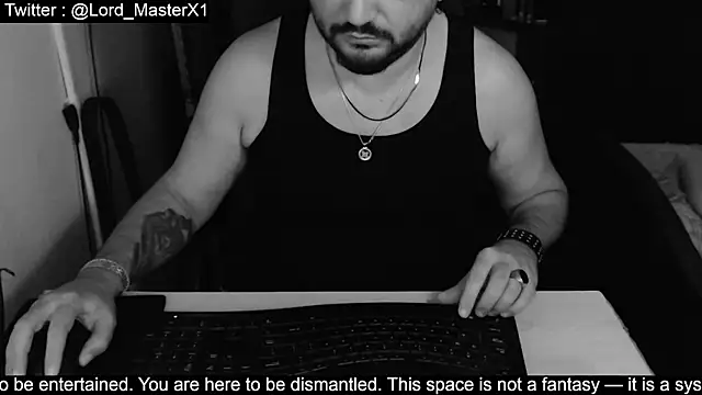 Snapshot of Lord_MasterX chatting on 11-06-25, 04:35 Lord MasterX online show from 11-06-25, 04:35