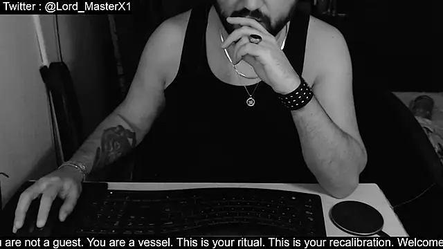 Snapshot of Lord_MasterX chatting on 11-25-25, 06:08 Lord MasterX online show from 11-25-25, 06:08