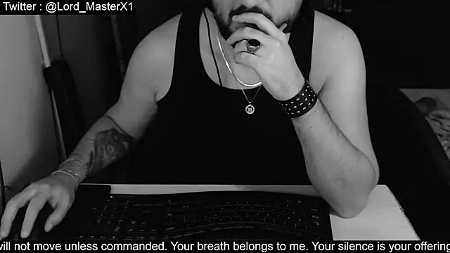 Snapshot of Lord_MasterX chatting on 12-17-25, 08:59 Lord MasterX online show from 12-17-25, 08:59