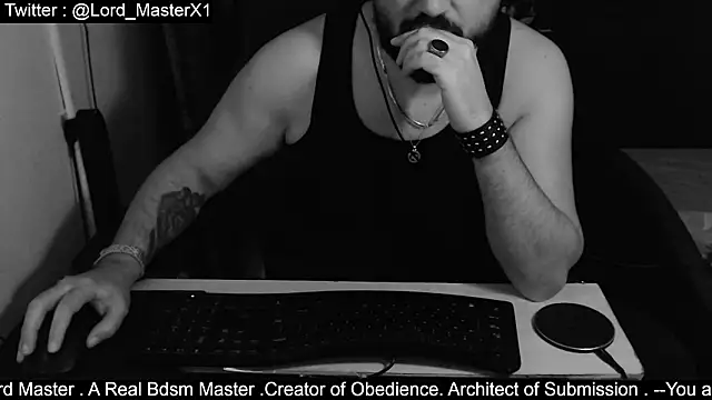 Snapshot of Lord_MasterX chatting on 02-19-26, 09:33 Lord MasterX online show from 02-19-26, 09:33