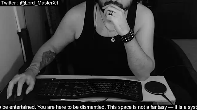 Snapshot of Lord_MasterX chatting on 03-09-26, 05:55 Lord MasterX online show from 03-09-26, 05:55