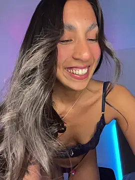 MaddyX   online show from 07-17-26, 08:24