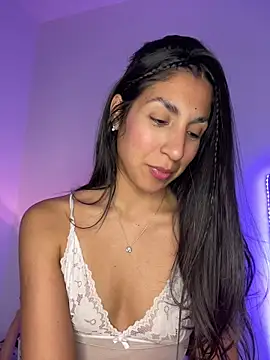 MaddyX   online show from 07-28-26, 08:52