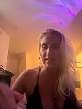 JemTastic online show from 10-25-25, 03:58