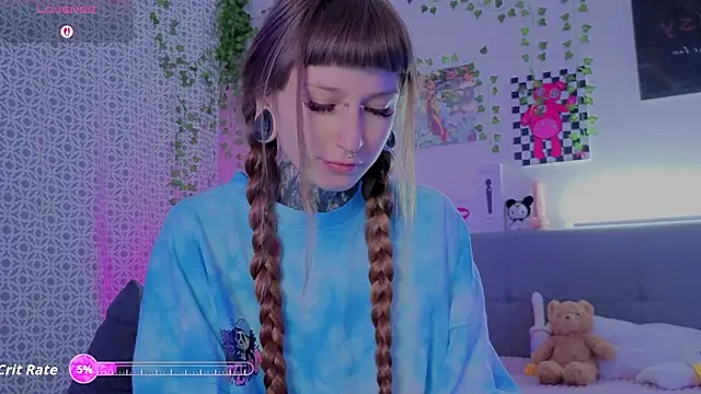 LilithPoison online show from 07-18-26, 09:07