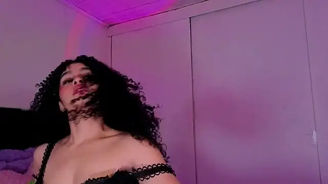 Snapshot of missvaneblake chatting on 05-19-26, 11:38 missvaneblake online show from 05-19-26, 11:38