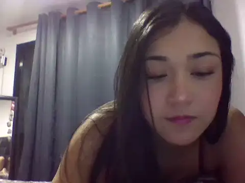 Sasha Blaze  online show from 11-25-25, 04:45