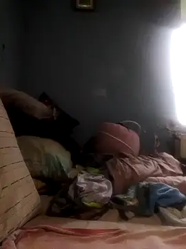 Snapshot of Jarektchurzewski chatting on 10-08-25, 02:36 Jarektchurzewski online show from 10-08-25, 02:36