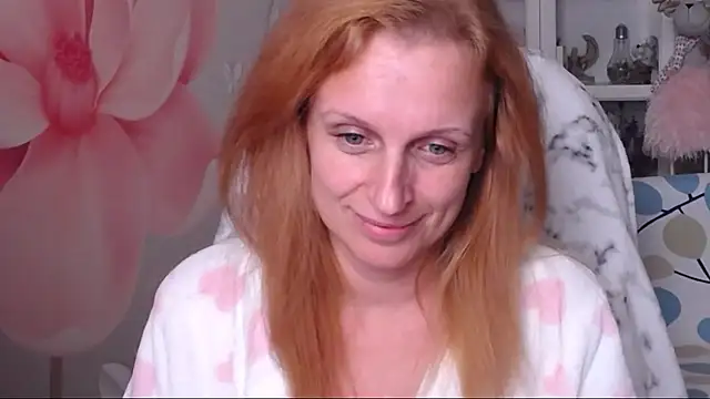 Snapshot of Venus_love1 chatting on 09-26-25, 04:44 Venus love1 online show from 09-26-25, 04:44