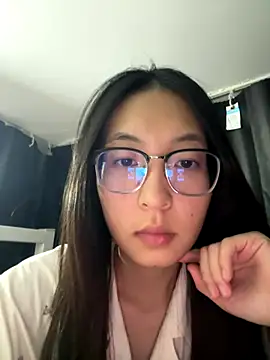 Snapshot of xiaobaimao6 chatting on 11-28-25, 05:59 xiaobaimao6 online show from 11-28-25, 05:59