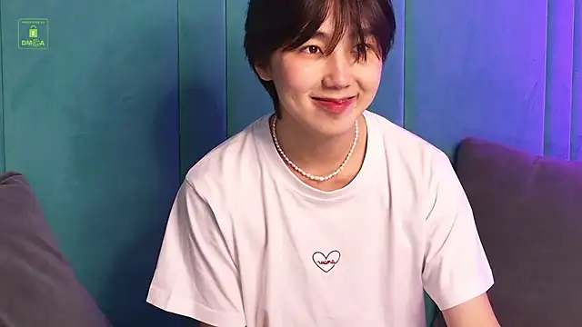 HeejinWang online show from 11-08-25, 08:40