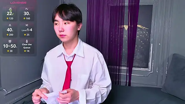 HeejinWang online show from 12-21-25, 04:19