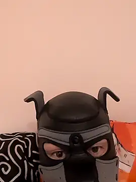 cruiserpup online show from 12-14-25, 05:18