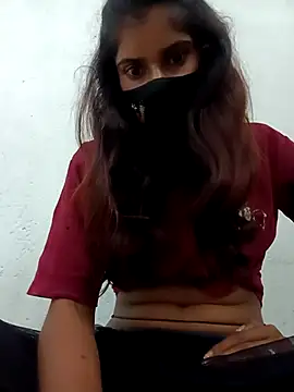 Aaisha-16 online show from 10-31-25, 03:29