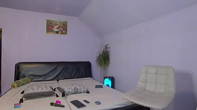 LustfulSin  online show from 11-04-25, 06:18