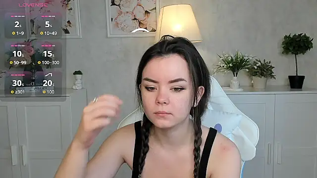 Snapshot of Gentle_Ariel chatting on 09-27-25, 01:43 Gentle Ariel online show from 09-27-25, 01:43