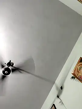 Mmm143 online show from 09-19-25, 05:46