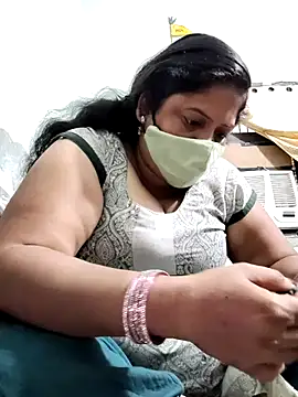 Mmm143 online show from 04-28-26, 02:27