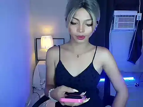 Snapshot of _Hot_rockyxxx chatting on 09-27-25, 03:22 Hot rockyxxx online show from 09-27-25, 03:22