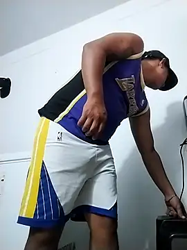 Alex man23 online show from 10-31-25, 08:26