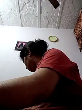 Snapshot of aliya-jaan71 chatting on 11-10-25, 02:10 aliya-jaan71 online show from 11-10-25, 02:10