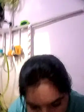 Snapshot of aliya-jaan71 chatting on 11-19-25, 05:57 aliya-jaan71 online show from 11-19-25, 05:57