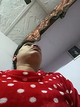 Snapshot of aliya-jaan71 chatting on 02-10-26, 02:21 aliya-jaan71 online show from 02-10-26, 02:21