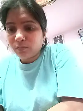 Snapshot of aliya-jaan71 chatting on 03-22-26, 09:02 aliya-jaan71 online show from 03-22-26, 09:02