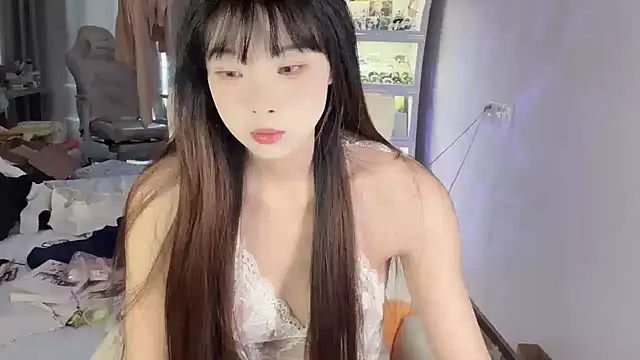 Snapshot of Akong11 chatting on 06-14-26, 08:27 Akong11 online show from 06-14-26, 08:27