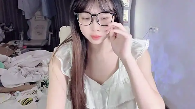 Akong11 online show from 07-06-26, 02:14