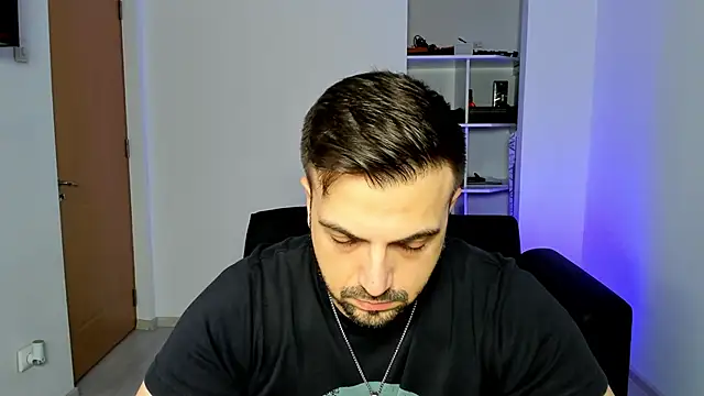 Jace Thorne online show from 10-26-25, 05:52