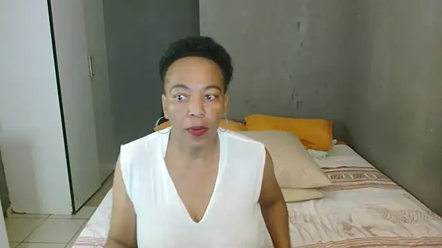 Lillyan N online show from 03-09-26, 05:50