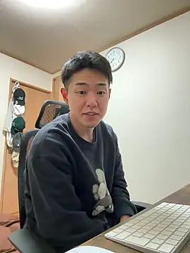 KAMESAN08 online show from 05-05-26, 10:23