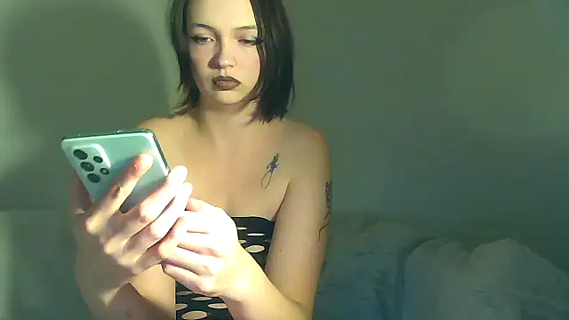 MaitresseMermaid online show from 01-09-26, 08:32