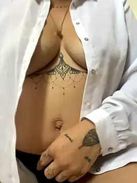 Snapshot of anonyme_hot47 chatting on 10-01-25, 08:53 anonyme hot47 online show from 10-01-25, 08:53