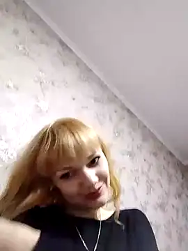 AliceSwan1122 online show from 09-22-25, 07:27