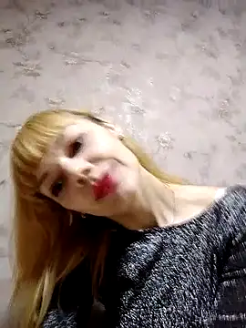 AliceSwan1122 online show from 10-15-25, 03:56