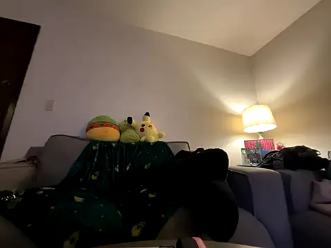 Snapshot of GoddessFatPuss chatting on 12-19-25, 01:23 GoddessFatPuss online show from 12-19-25, 01:23