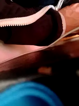 Snapshot of Dropepe1995 chatting on 10-25-25, 06:46 Dropepe1995 online show from 10-25-25, 06:46