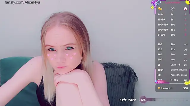 Snapshot of AliceNya_cute chatting on 11-27-25, 02:57 AliceNya cute online show from 11-27-25, 02:57