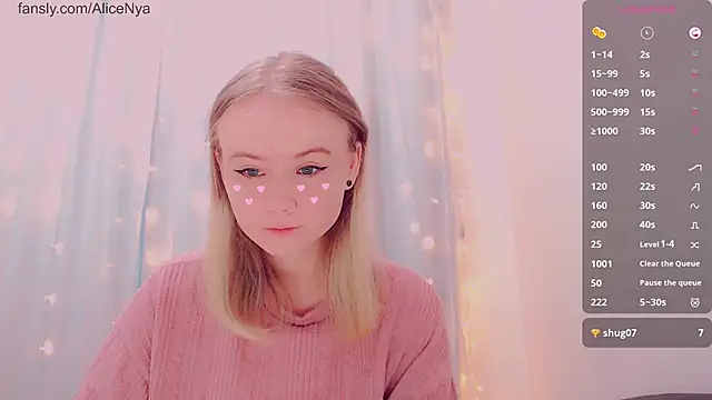 Snapshot of AliceNya_cute chatting on 01-11-26, 07:24 AliceNya cute online show from 01-11-26, 07:24