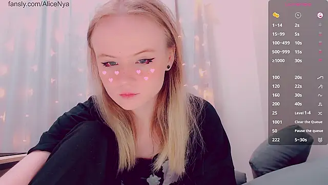 Snapshot of AliceNya_cute chatting on 02-17-26, 05:26 AliceNya cute online show from 02-17-26, 05:26