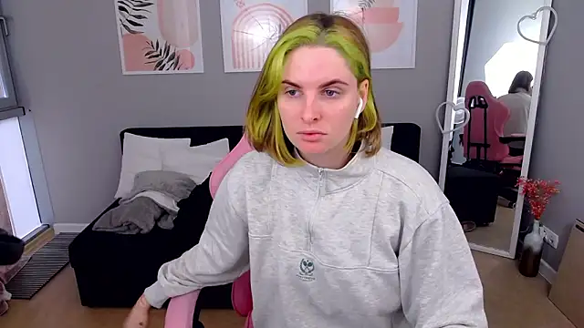 SabrinaRayX online show from 03-17-26, 07:23